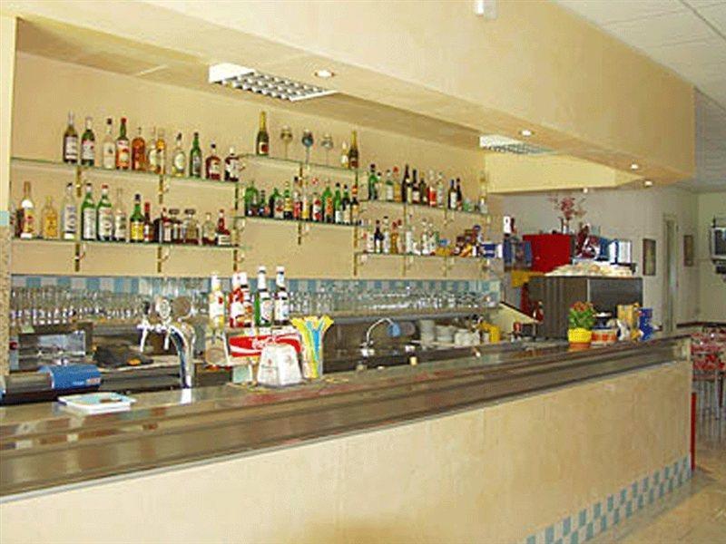Hotel Vianello Лідо-ді-Єзоло Екстер'єр фото